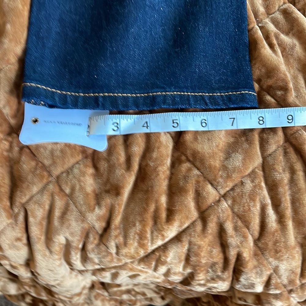 NWOT dark denim Levi’s - Picture 4 of 4